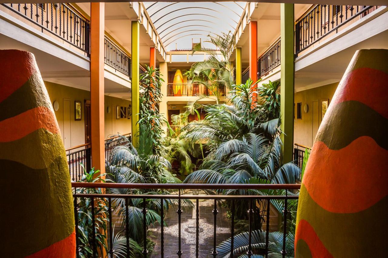 เพียร์มอนต์ มอนดิออร์ กาโบโรเน Hotel ภายนอก รูปภาพ