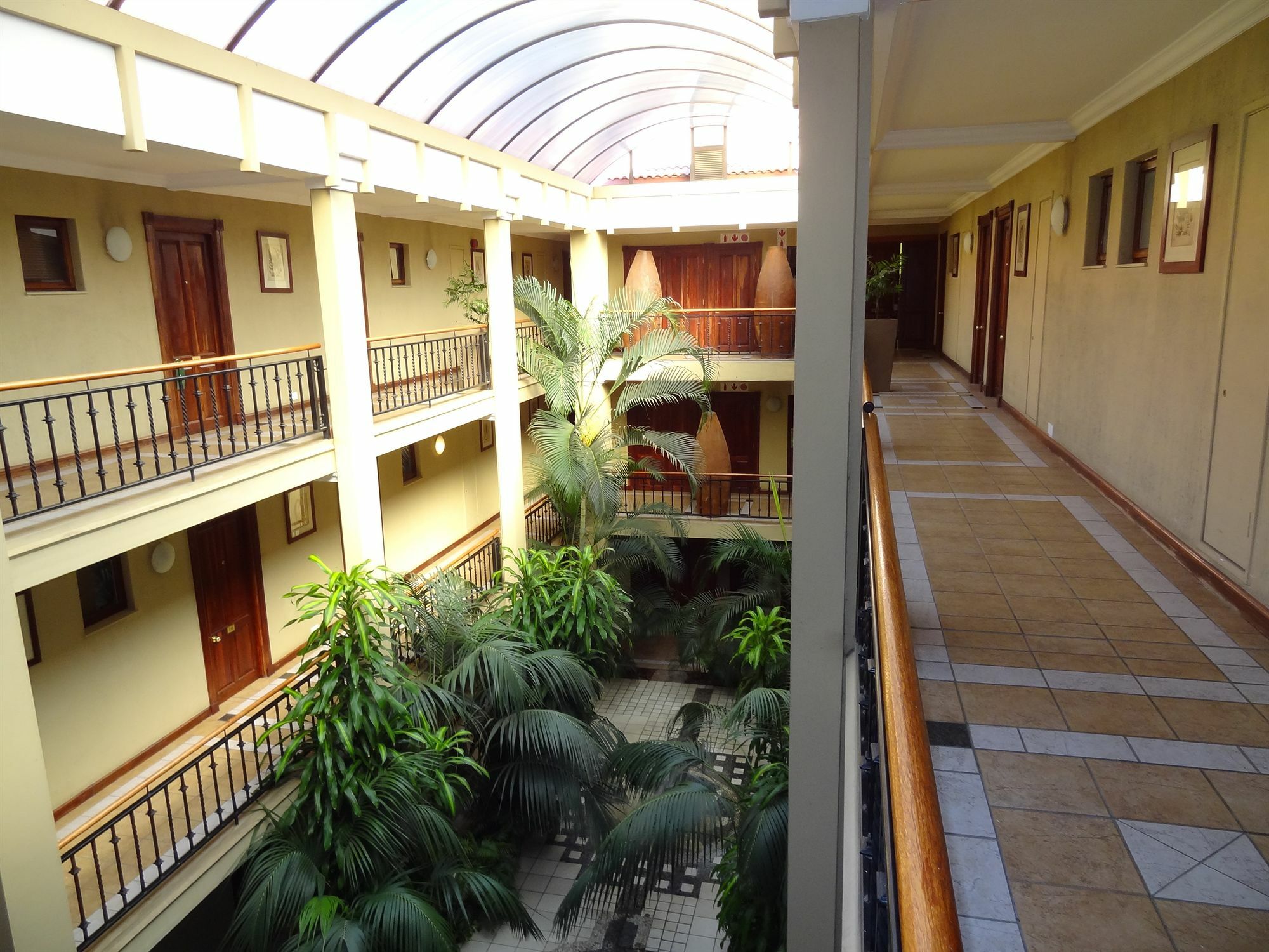 เพียร์มอนต์ มอนดิออร์ กาโบโรเน Hotel ภายนอก รูปภาพ